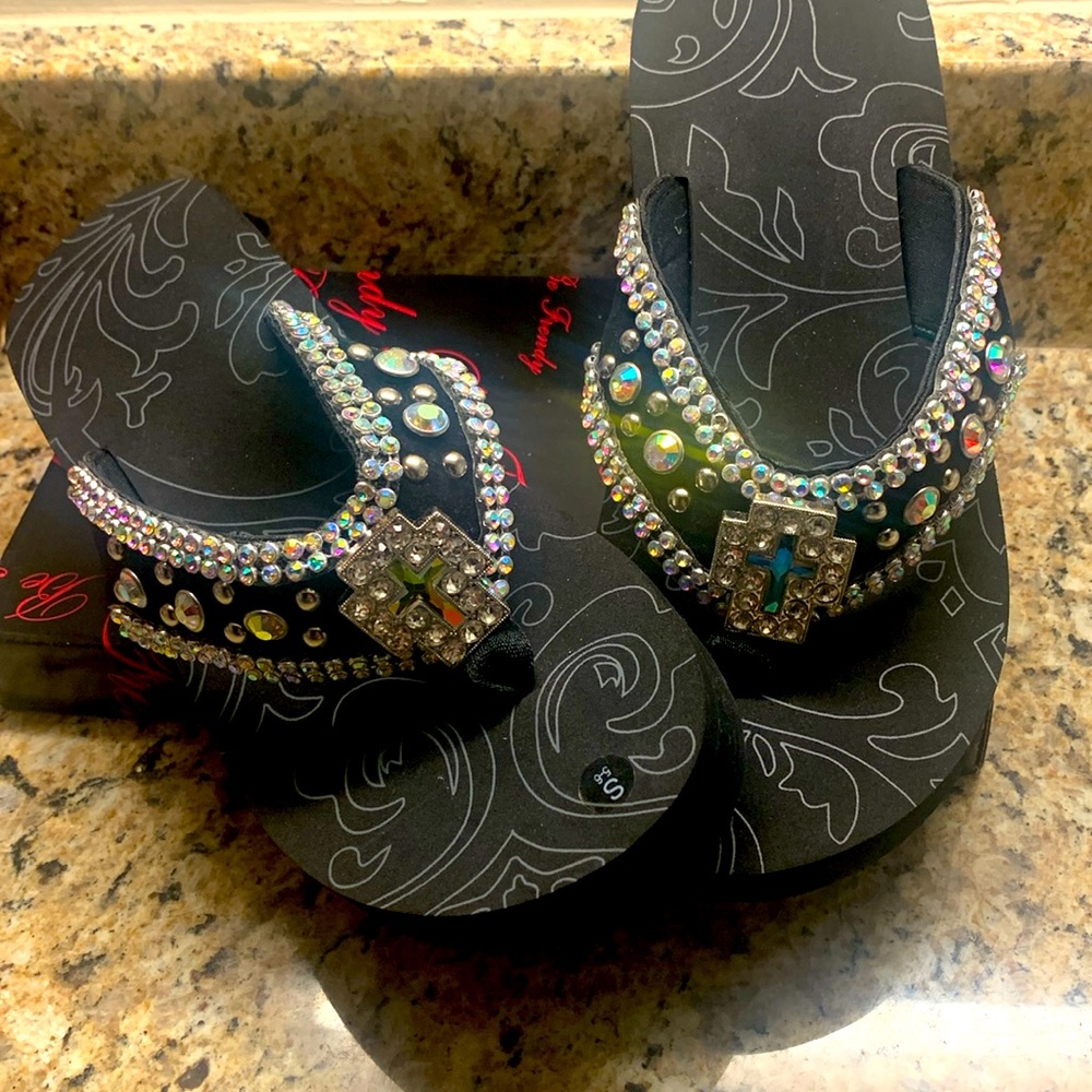 Bling sandals black size 5-6